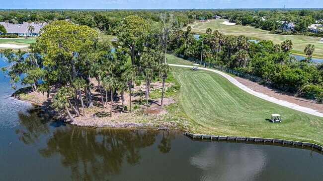 Building Photo - Palm Aire Fully Furnished Rental