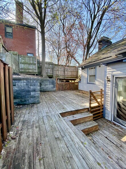 Building Photo - 5262 Beeler St