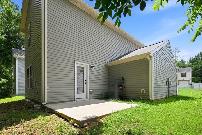 Building Photo - 1025 Rook Rd