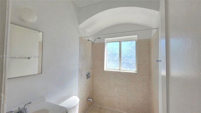 Building Photo - 7629 Dickens Ave