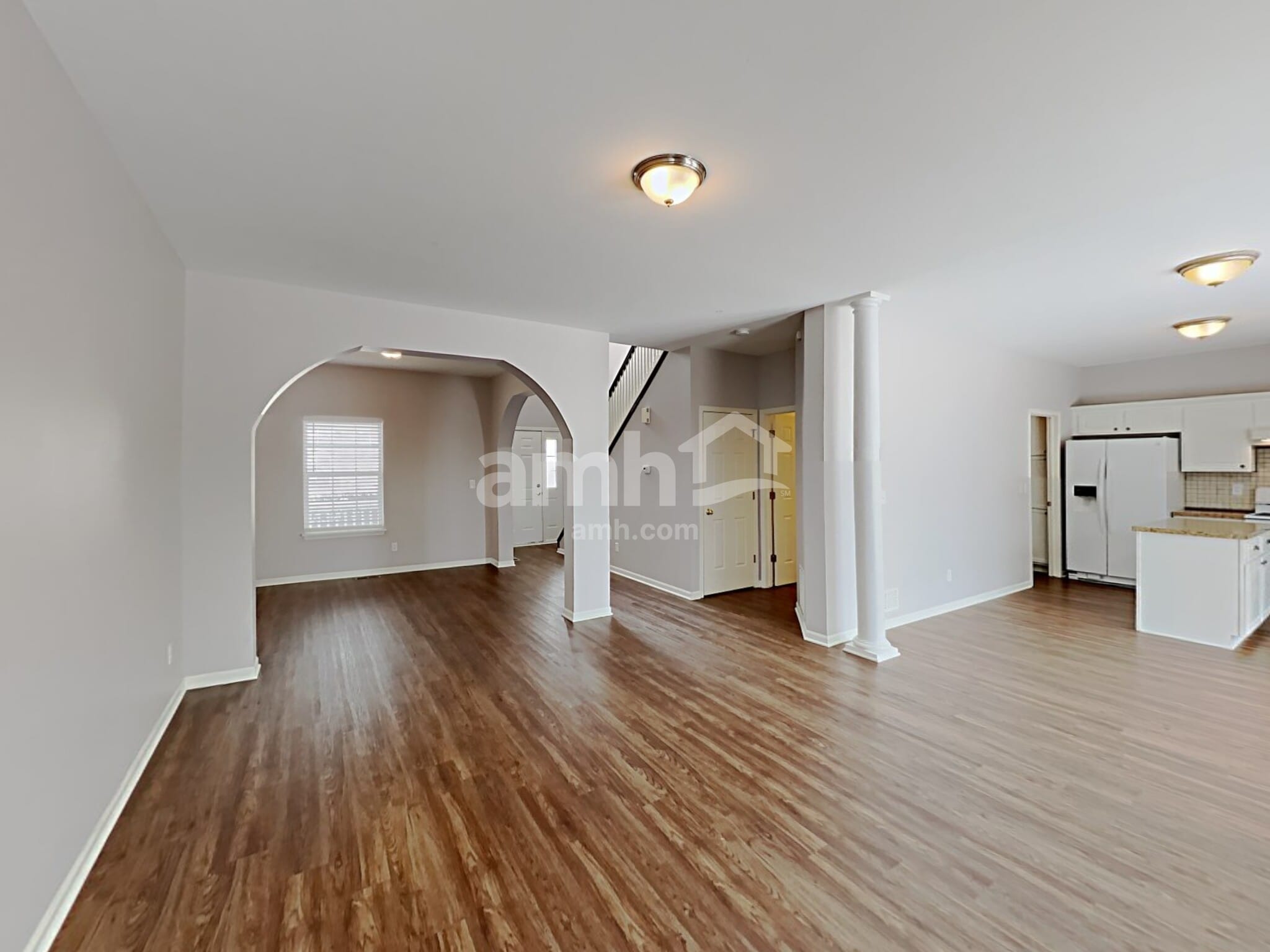 Building Photo - 204 Stearn Dr