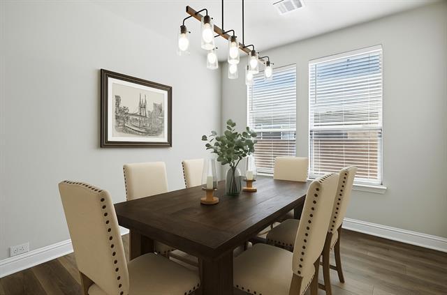 Building Photo - 2605 Thornhill Ln