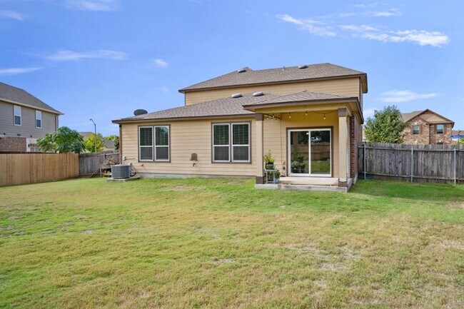 Building Photo - 18601 Pencil Cactus Dr