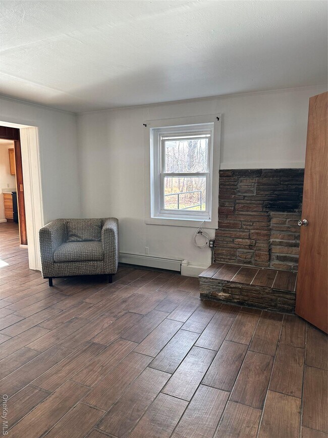 Building Photo - 2727 NY-94