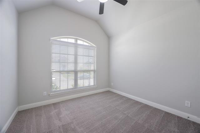 Building Photo - 9724 Excursion Dr