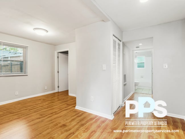 Building Photo - 195 Randolph St NE