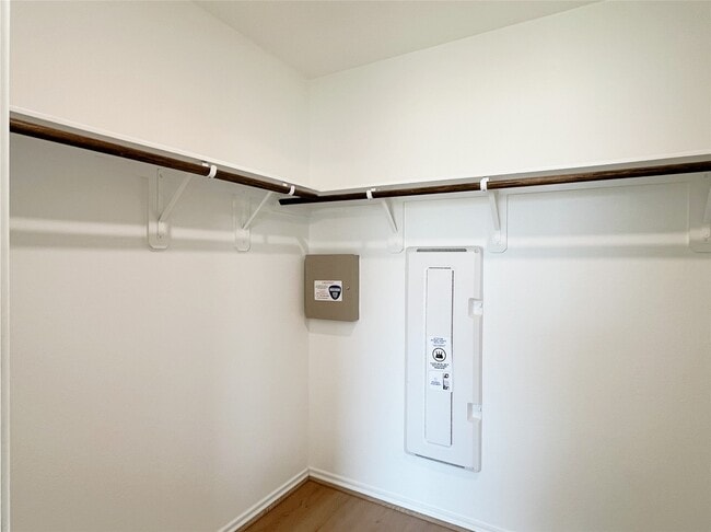 Building Photo - 5727 Pampus Prairie Rd