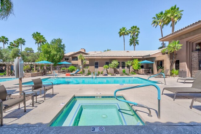 Building Photo - 7009 E Acoma Dr