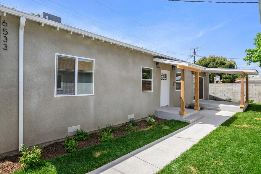 Building Photo - 6533 Ben Ave