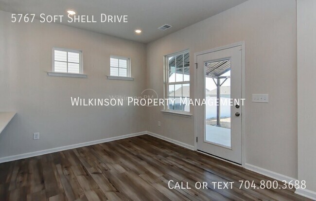 Building Photo - 5767 Soft Shell Dr