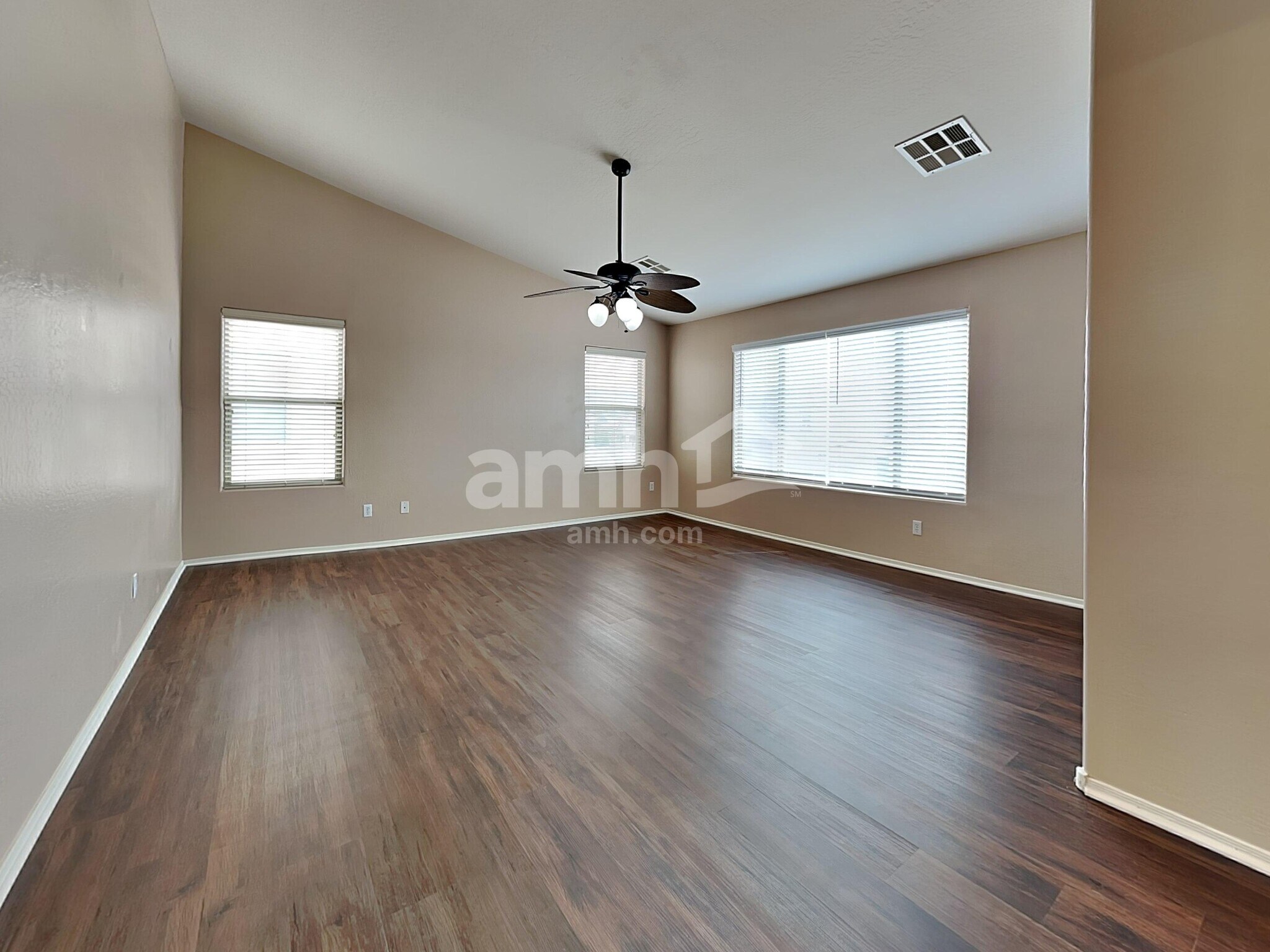 Building Photo - 3908 N 294th Ln