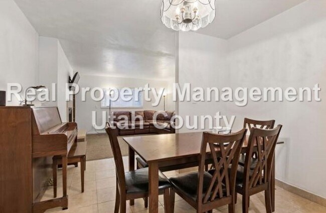 Building Photo - Condo for Rent in Orem's Amiron Village!