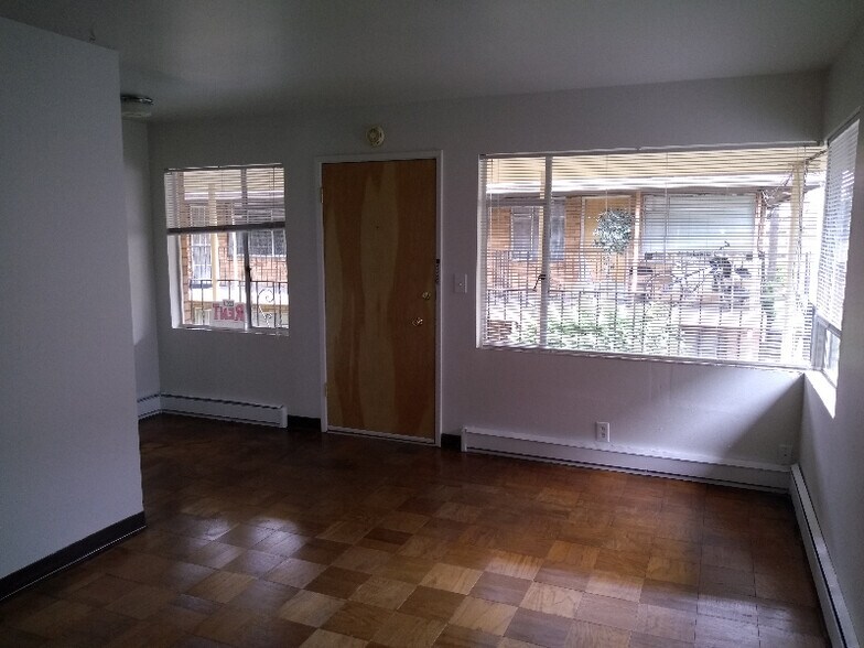 Building Photo - 1741 S Hanford St