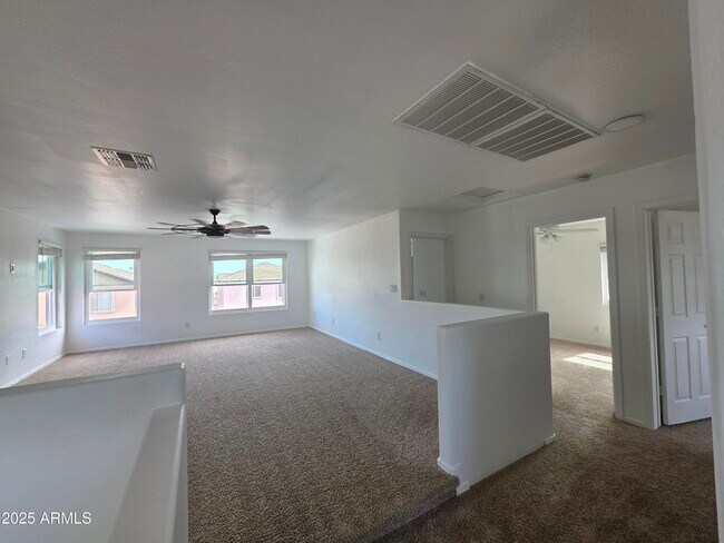 Building Photo - 22461 W Woodlands Ave