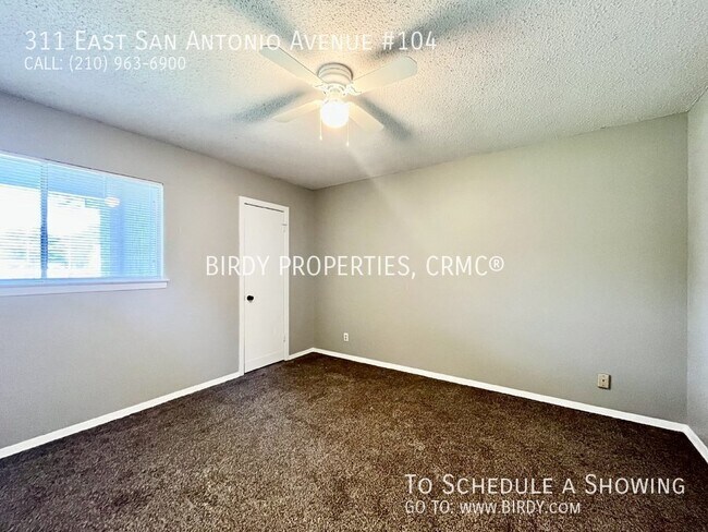 Building Photo - 311 E San Antonio Ave