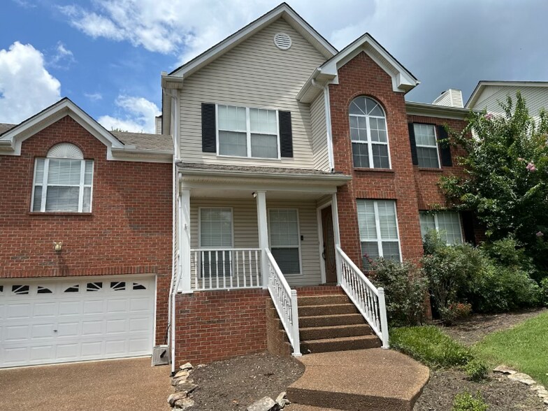 Primary Photo - 142 Braxton Park Ln