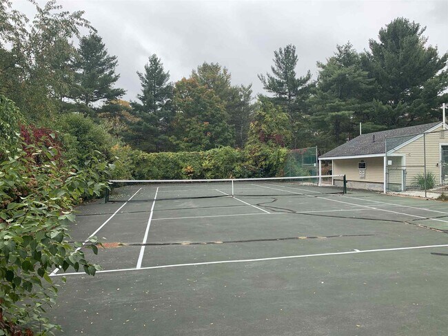 Building Photo - 6 Autumn Leaf Dr