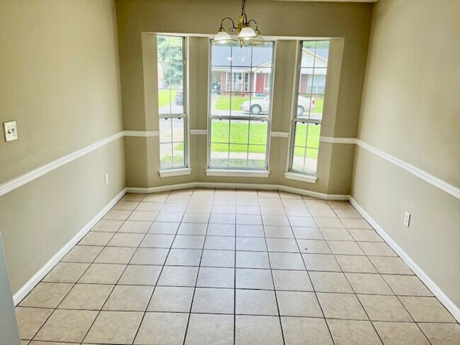 Building Photo - Sandcreek Drive #5 &amp; 7