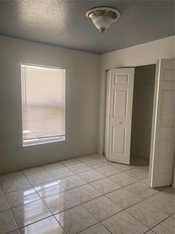 Building Photo - 15320 SW 43rd Avenue Rd