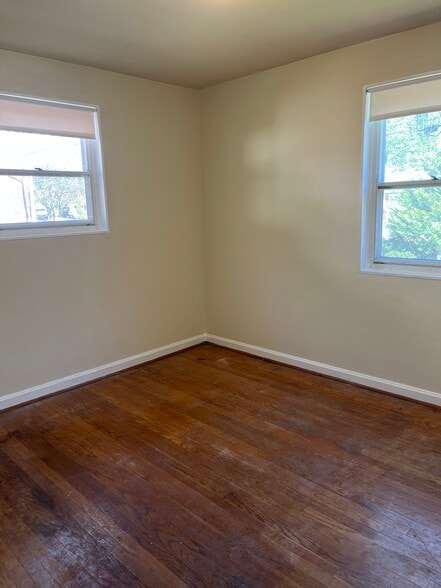 Building Photo - 11806 Old Drovers Way