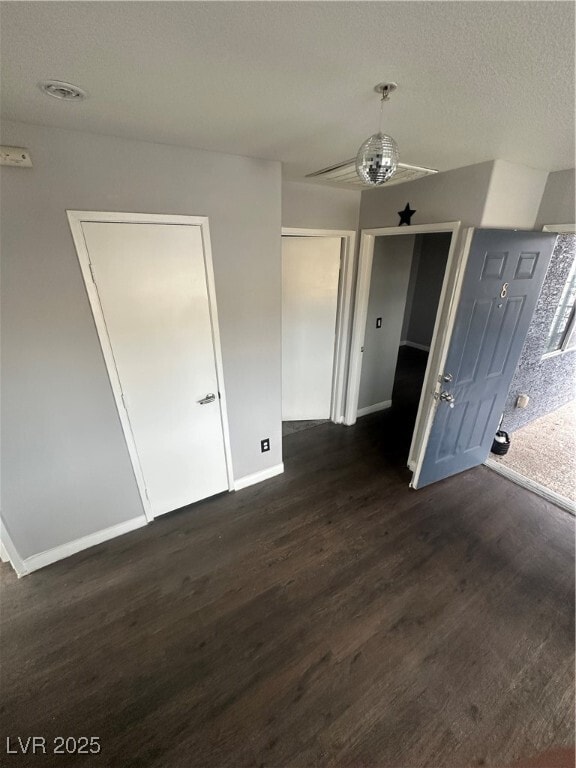 Building Photo - 231 W Philadelphia Ave