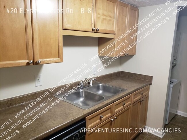 Building Photo - 420 Elysian Fields Rd