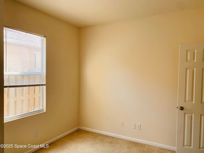 Building Photo - 4314 Canby Dr