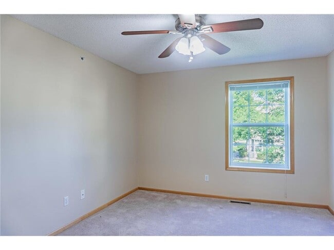 Building Photo - 875 Braunworth Ct