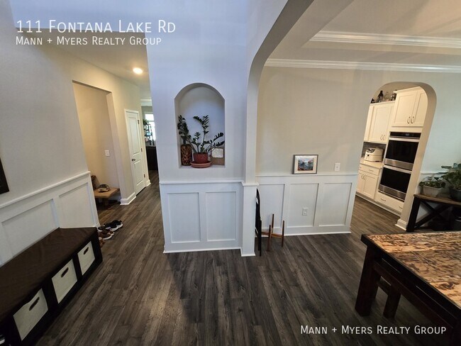 Building Photo - 111 Fontana Lake Rd