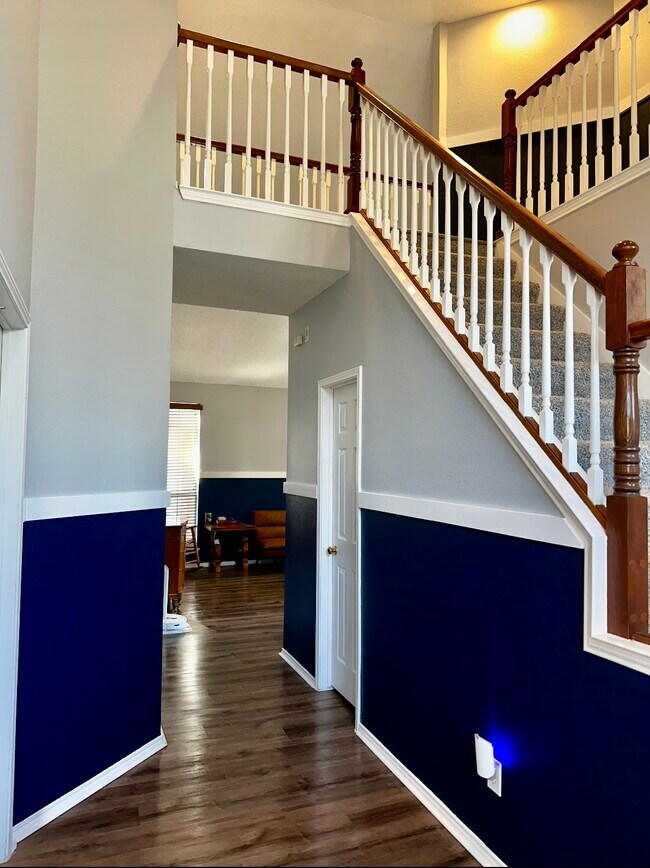 Building Photo - 4817 Salmon Run Way