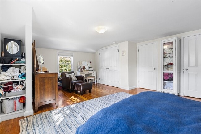 Building Photo - 142 Franklin St