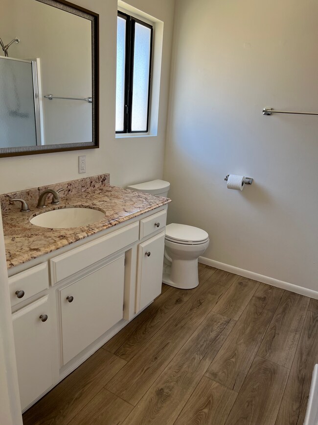 Building Photo - 8676 Entrada Blvd