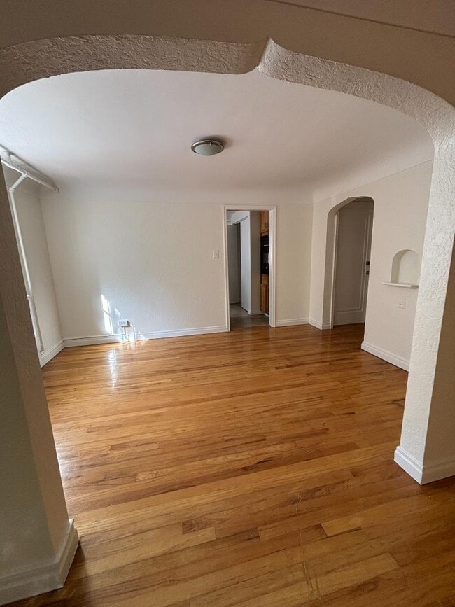 Building Photo - 1451 Elm St