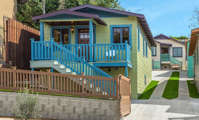 Building Photo - 852 Laveta Terrace