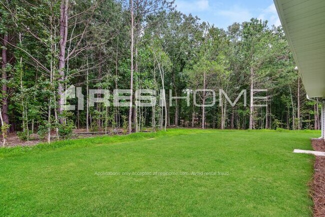 Building Photo - 80 Pommel Ct