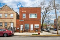 Building Photo - 2228 S Wood-2