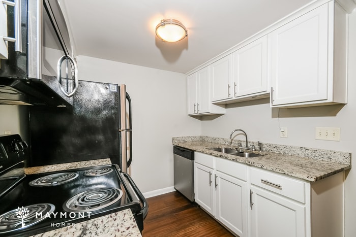 Building Photo - 811 Von Kolnitz Rd