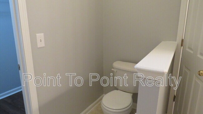 Building Photo - 1823 Sunchase Ct