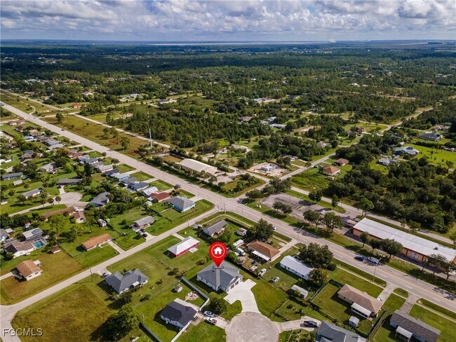 Building Photo - 2253 10th Terrace