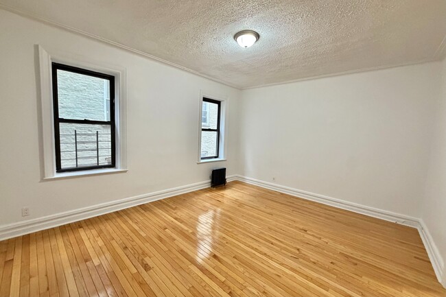 Floorplan - 165 Pinehurst Avenue