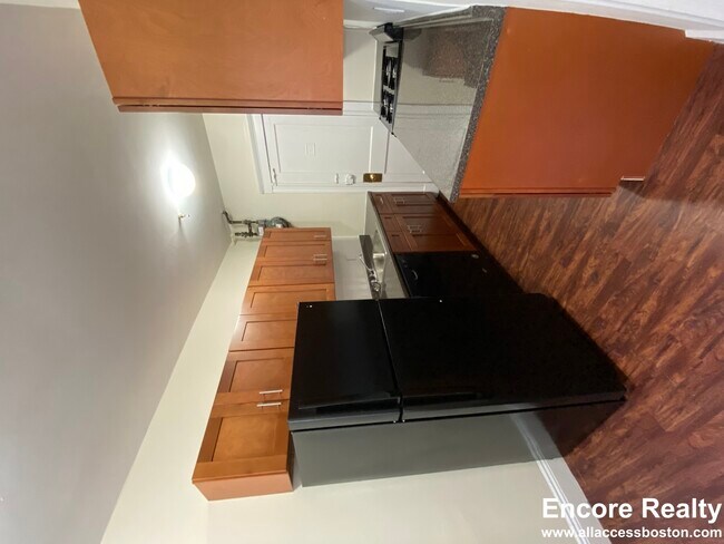 Building Photo - 1167 Boylston St