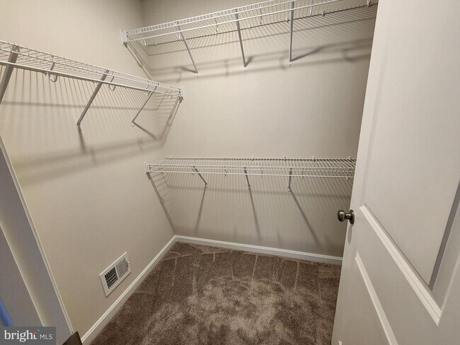 Building Photo - 152 Telluride Wy