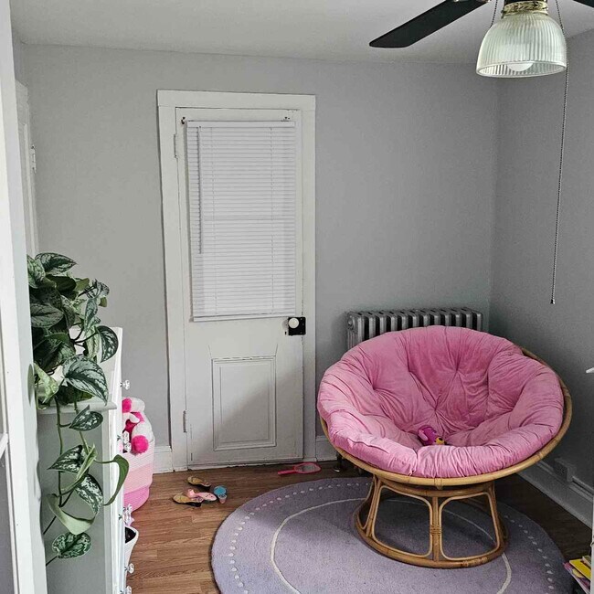 Building Photo - 139 N Seton Ave