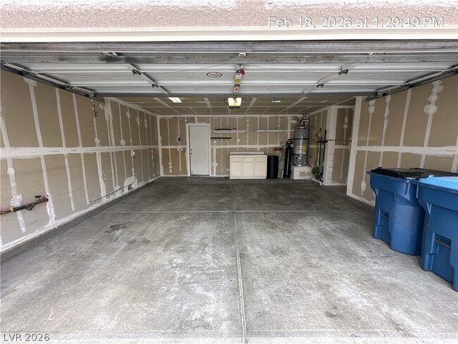 Building Photo - 1033 Sweeping Ivy Ct