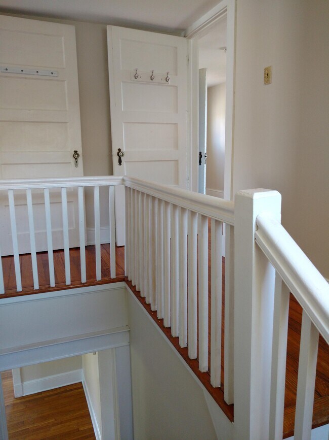 Building Photo - 101 W Whitlock Ave