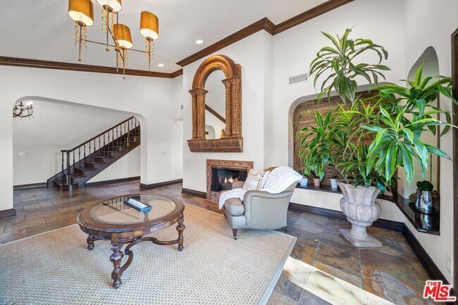 Building Photo - 24409 Voltara Ct