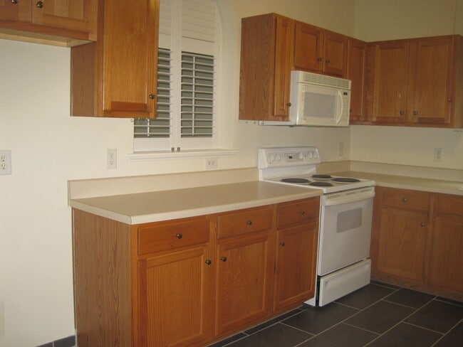 Building Photo - 2508 Tadley Ct