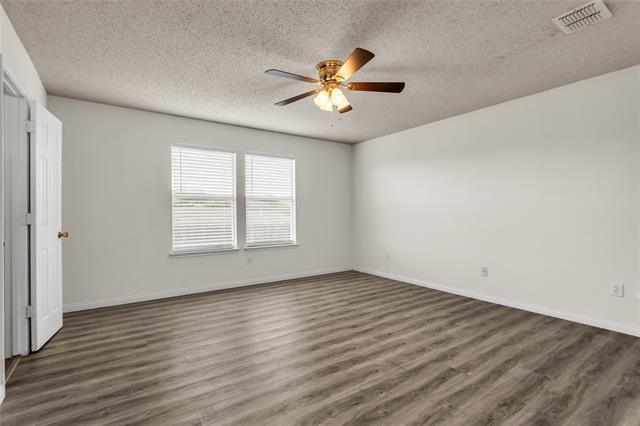 Building Photo - 2320 Shadabury Dr