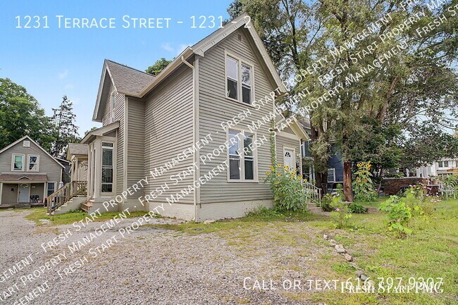 Building Photo - 1231 Terrace St