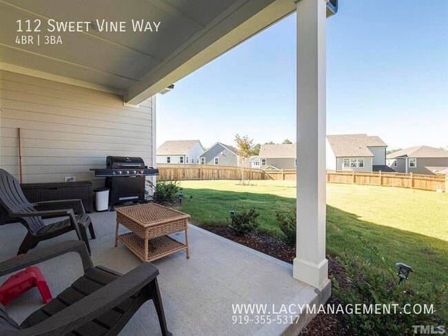 Building Photo - 112 Sweet Vine Wy